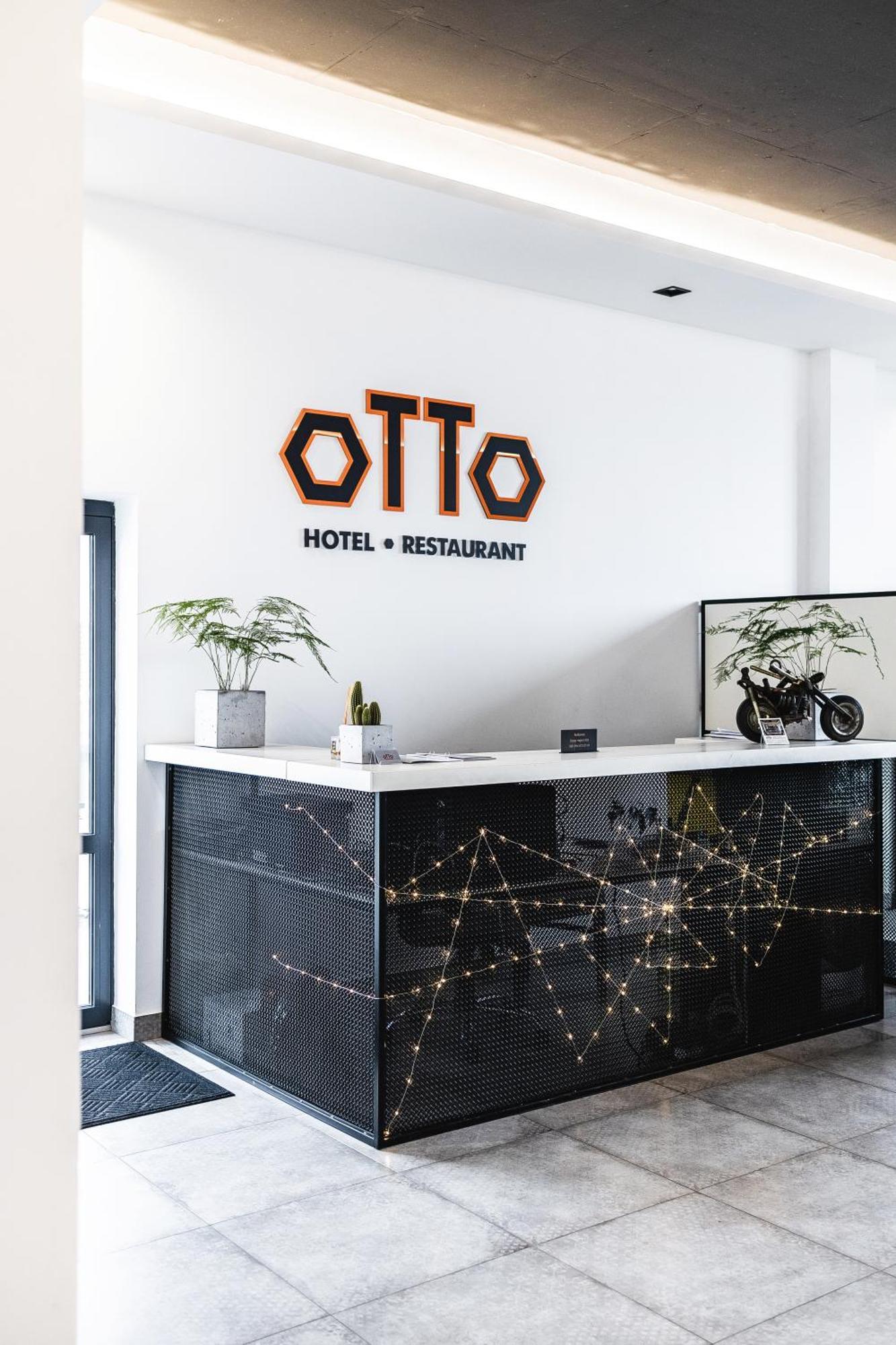 Otto Hotel-Restaurant Rivne Zewnętrze zdjęcie